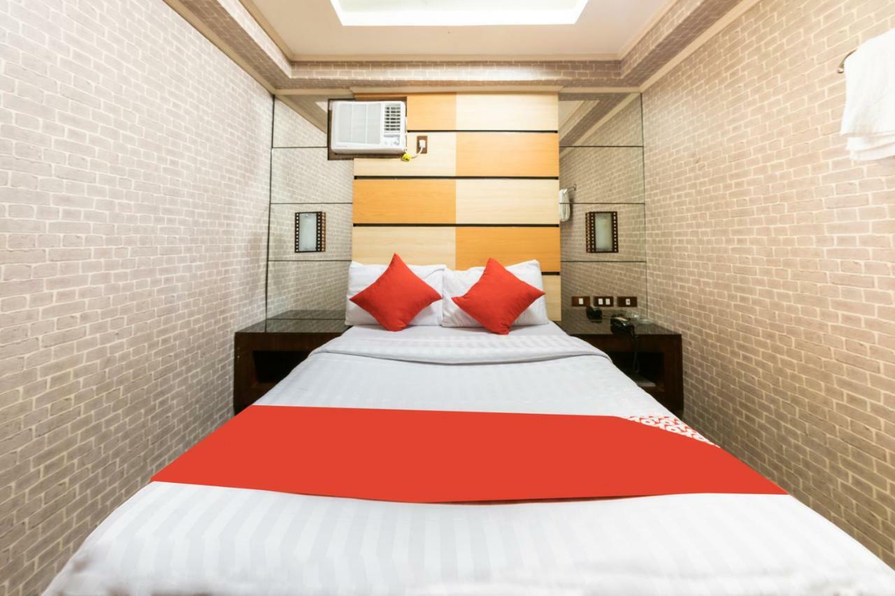 Oyo 191 Paradise Apartelle Hotell Manila Exteriör bild