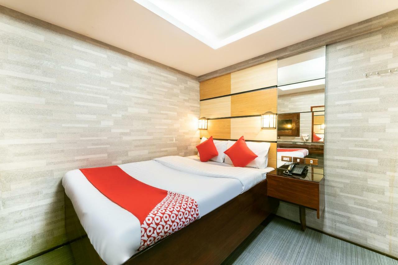 Oyo 191 Paradise Apartelle Hotell Manila Exteriör bild