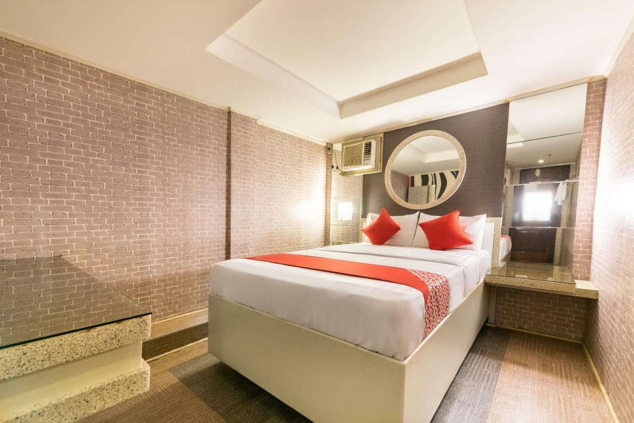 Oyo 191 Paradise Apartelle Hotell Manila Exteriör bild