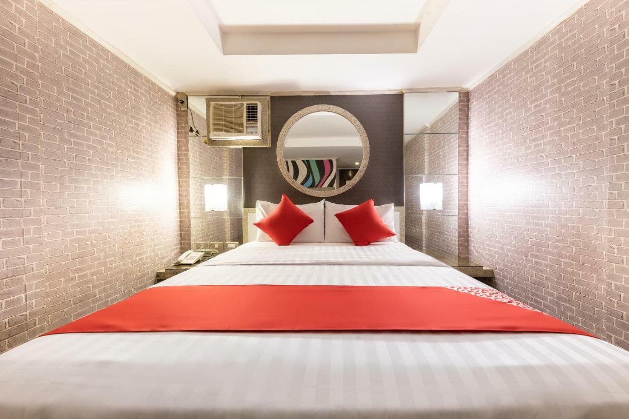 Oyo 191 Paradise Apartelle Hotell Manila Exteriör bild