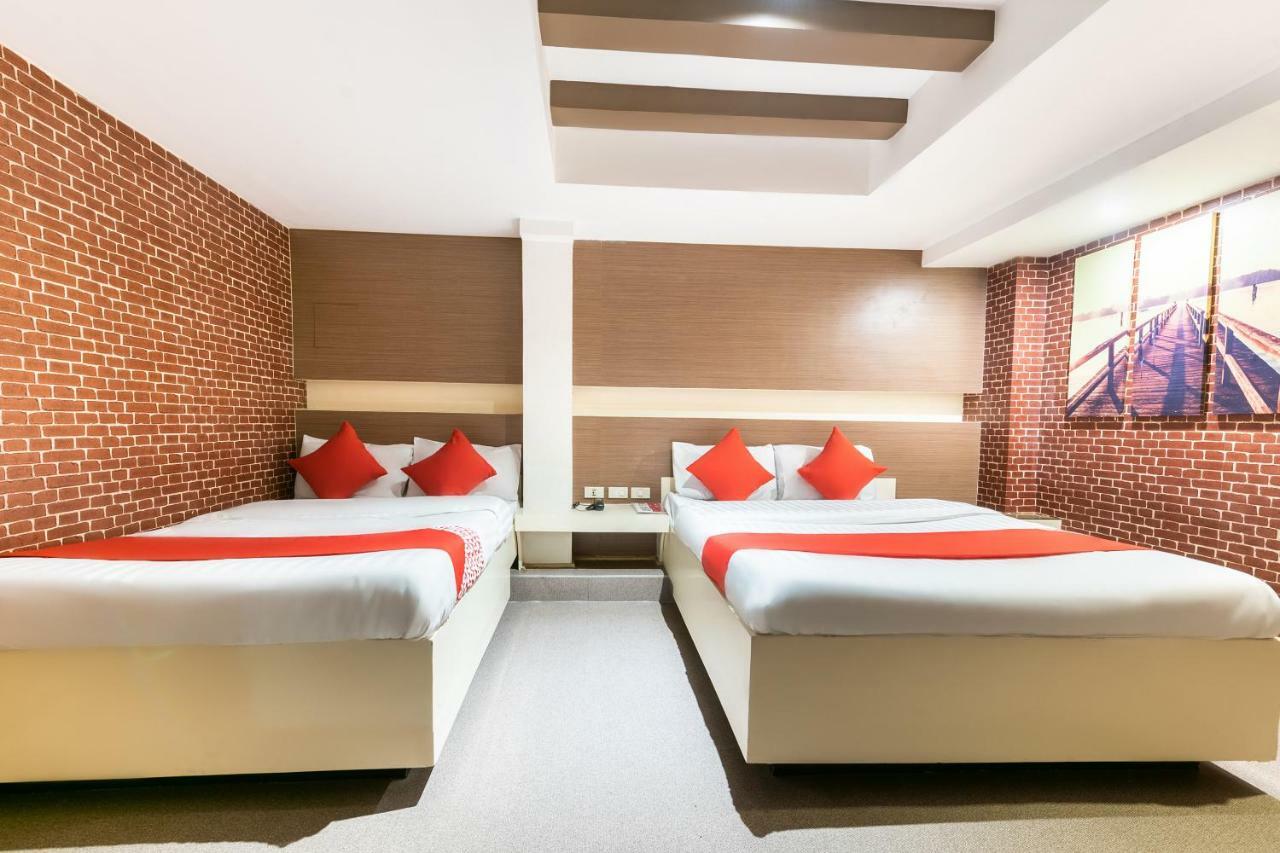 Oyo 191 Paradise Apartelle Hotell Manila Exteriör bild