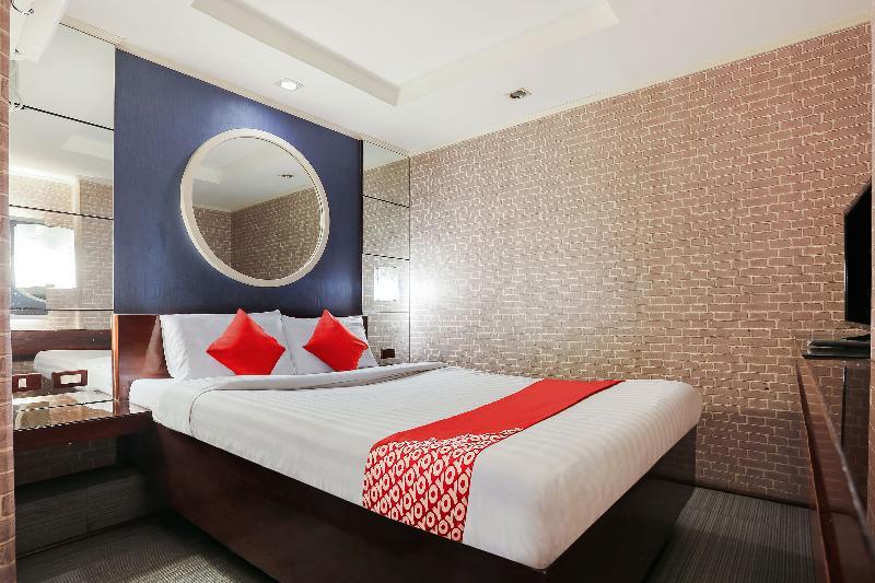Oyo 191 Paradise Apartelle Hotell Manila Exteriör bild